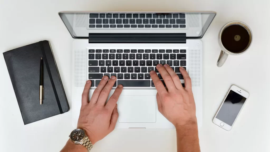 Consultor de carreira online com as ferramentas certas.